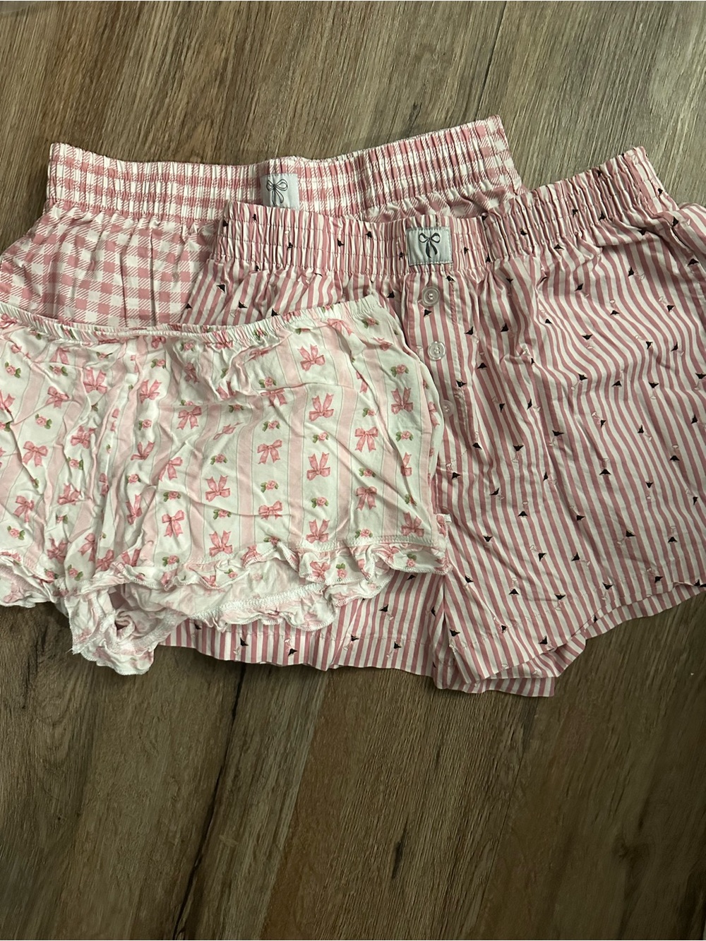 Pink Patterned Women’s Boxer Shorts and Ruffle Briefs Set